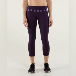 Lululemon Cropped Purplee Leggings tights running athletic yoga 6